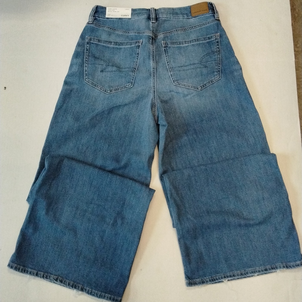 American Eagle Outfitters Women's Distressed Blue Boyfriend Jeans - Picture 6 of 7